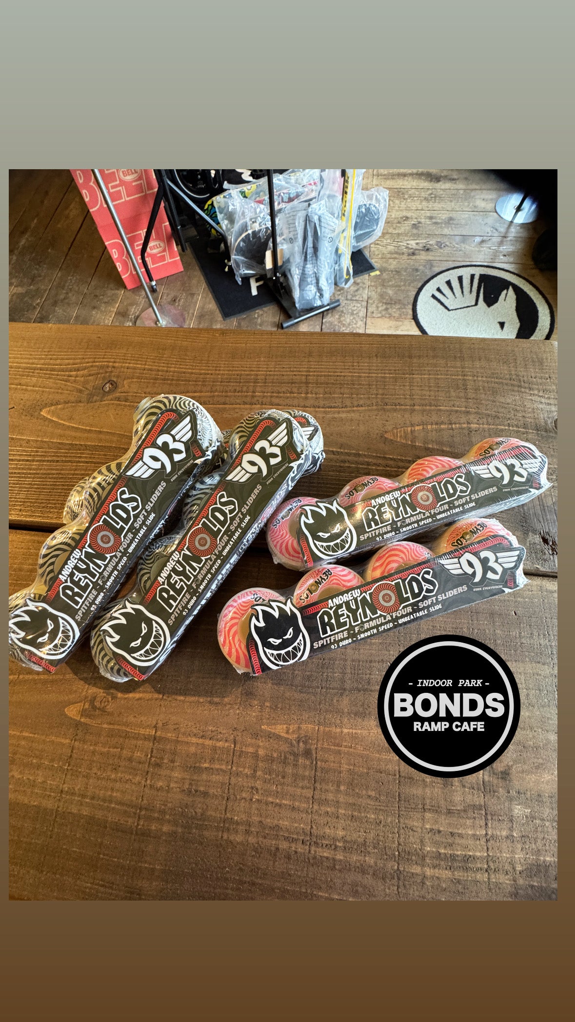 ★送料無料 SKATEBOARD SPITFIRE F4 93D 53mm 54mm ANDREWREYNOLDS スケートボード ウィール タイヤ スピットファイヤー 正規代理店契約商品 ■