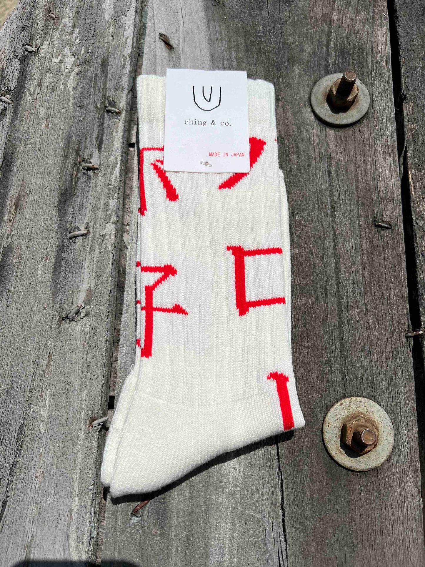 送料無料 BMX SKATEBOARD ソックス ching&co. "你好ハロー" Socks 白 チンアンドコー スケートボード ■■