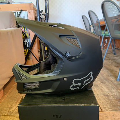 ★送料無料 人気商品  FOX フォックス RAMPAGE HELMETS Sサイズ BLACK 黒 BMX 自転車 バイク ヘルメット 正規代理店契約商品 ■