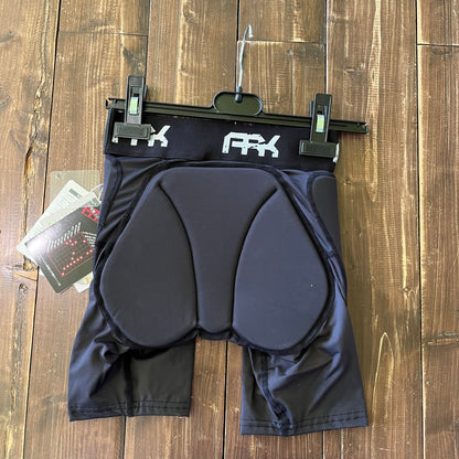 ★送料無料 人気商品 ARK HIP PROTECTOR ヒップ プロテクター BMX スケートボード インナープロテクター 男女兼用 100 XXS XS 黒 キッズ 子供用 正規代理店契約商品 ■